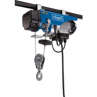 Electric hoist with 250 kg load capacity and 6000 mm lift height by Scheppach