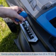 Central cutting height adjustment in 6 steps from 25 to 75 mm
