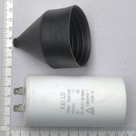 Capacitor with cover and measuring scale for technical inspection
