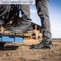 Operator platform with safety switch for Scheppach compact loader MKL730