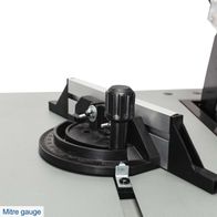 Mitre gauge attachment for table saw with adjustable angle setting