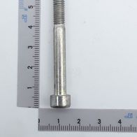 Cheese head screw, M6 x 60 mm
