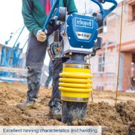 High-performance vibrating tamp with excellent running and handling features for effective soil compaction