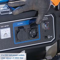 Portable generator featuring two 230V power outlets, max. 2800W output, with circuit breaker and voltage meter