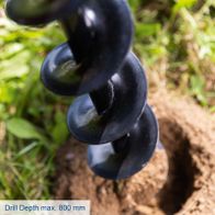 800 mm maximum drilling depth for the auger