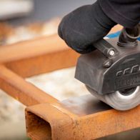 Scheppach silicon carbide brush in use with cutting tool