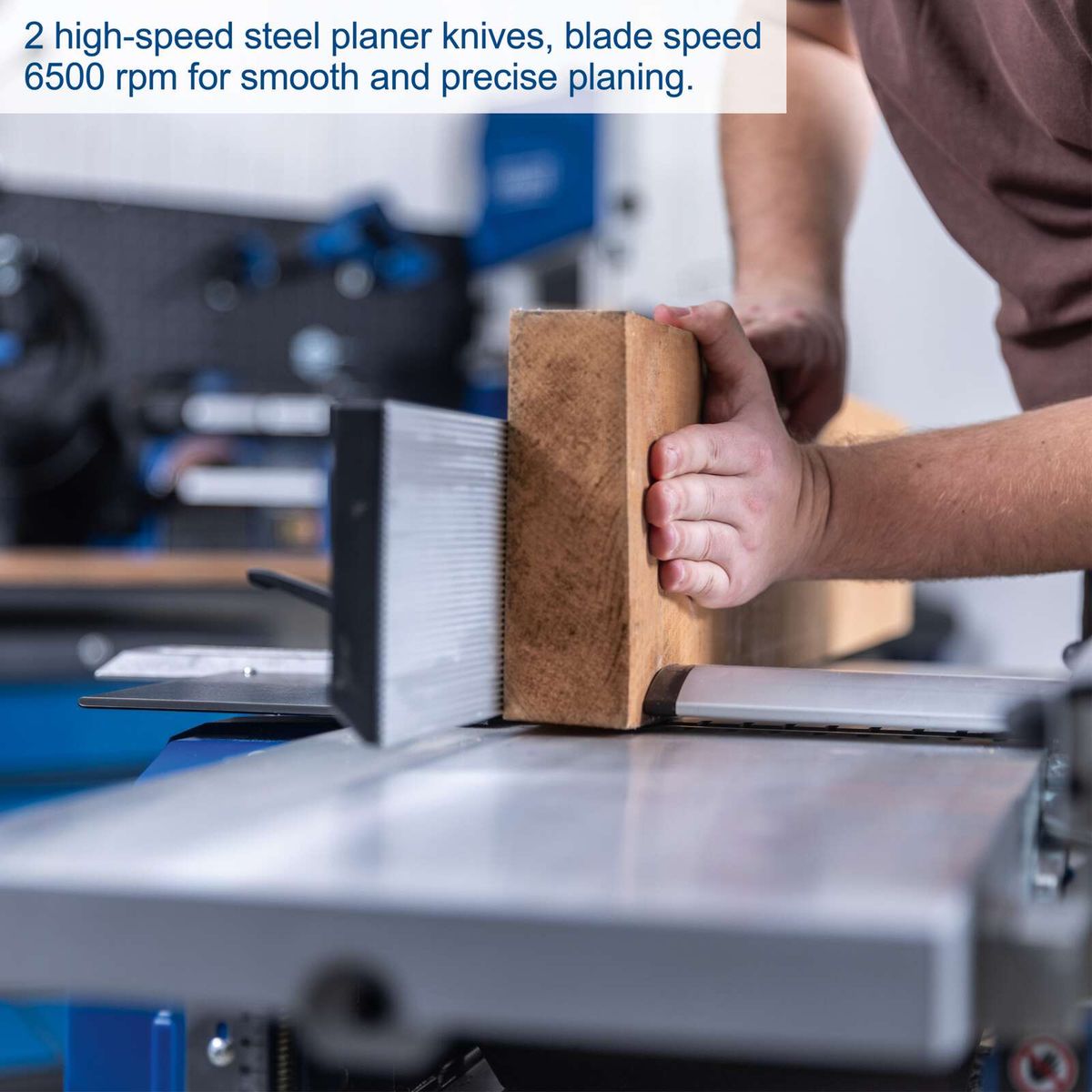 High-speed planer with two fast blades at 6500 rpm for precise thicknessing and planing operations
