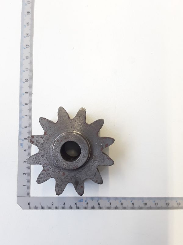 Scheppach drive pinion (65 mm diameter, 12 teeth) with 15 mm hole
