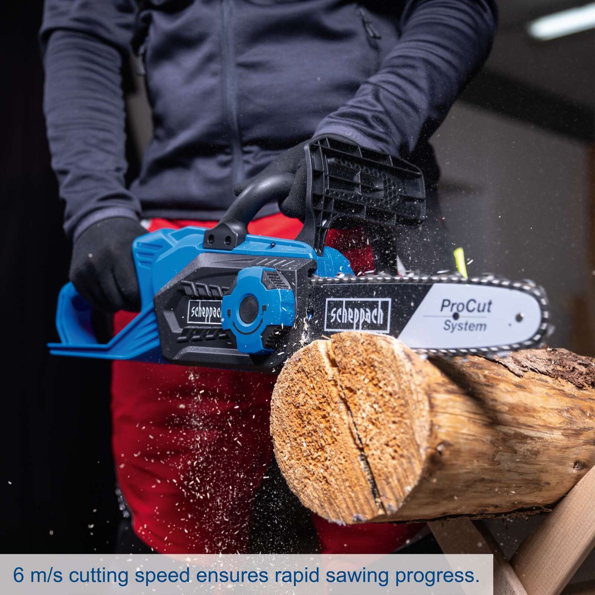 Scheppach cordless chainsaw showing 6 m/s cutting speed for rapid wood cutting