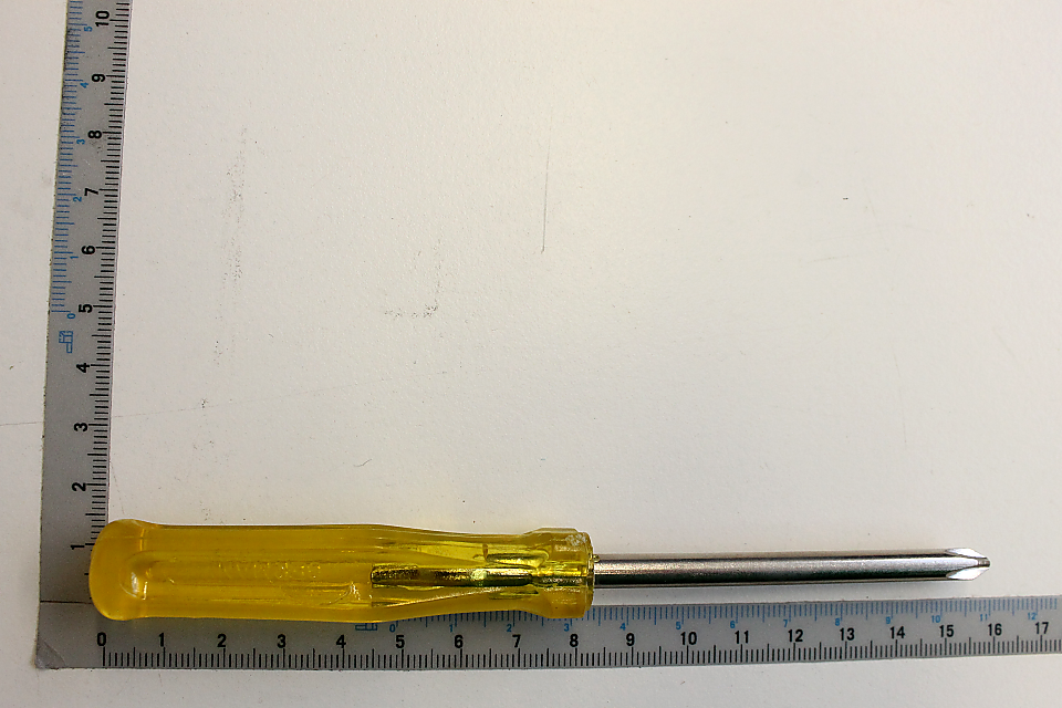 Scheppach screwdriver with yellow handle, part of the S601 2 series