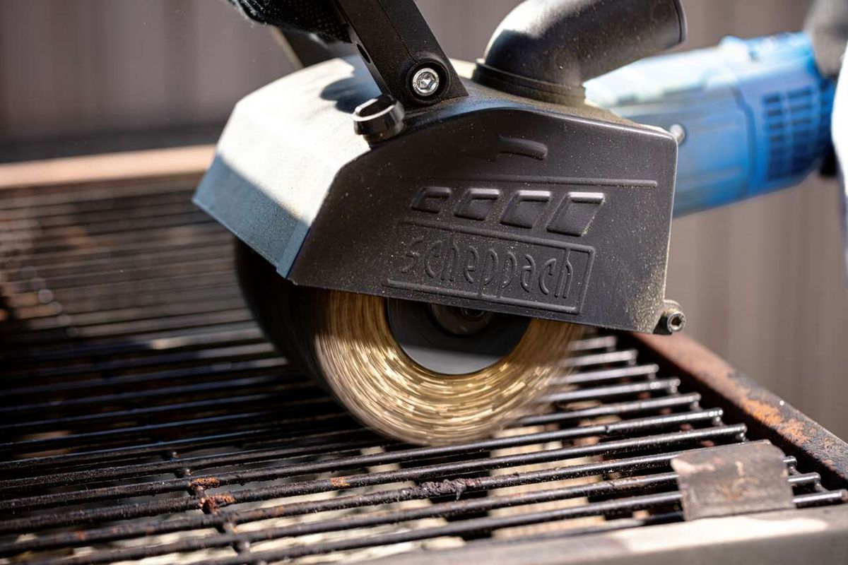 Scheppach satin finishing machine with brush attachment, close-up