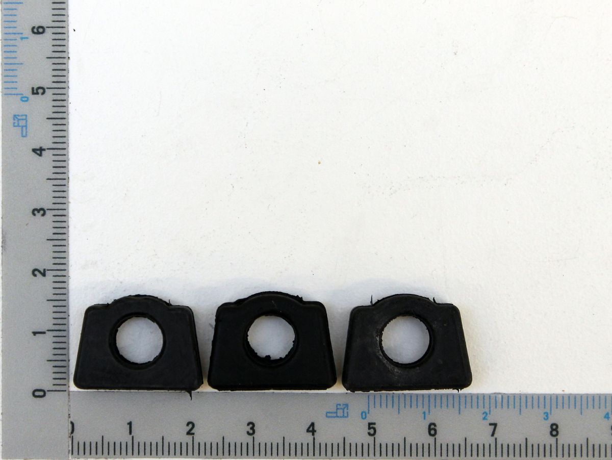 Three rubber snubbers with central hole for mechanical assembly