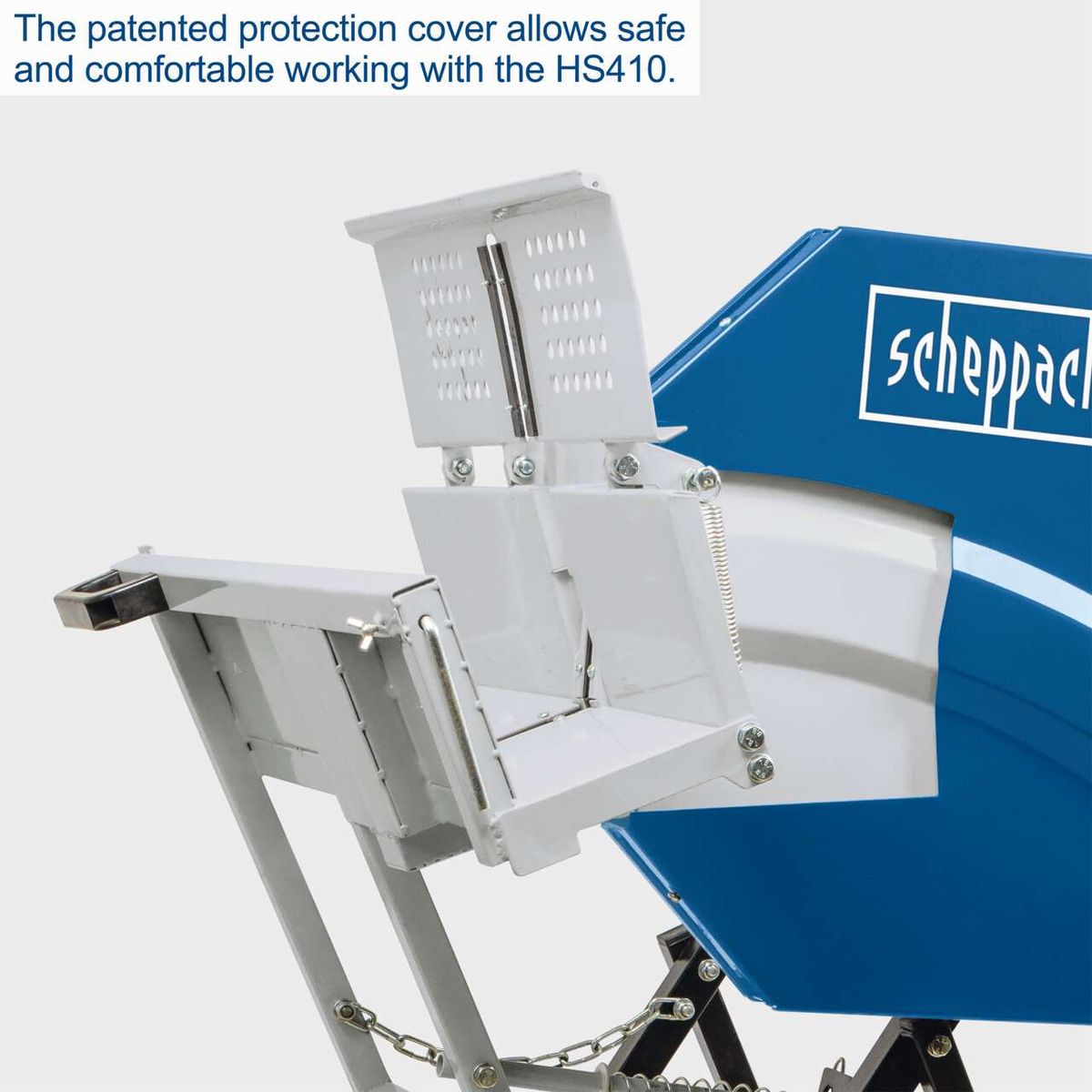 Patented protective cover for safe and comfortable operation of the Scheppach HS410 rocking log saw