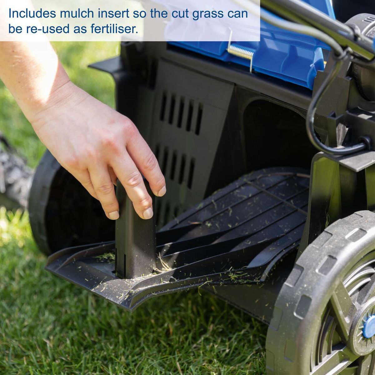 Mulching compartment for lawnmower to reuse cut grass as fertilizer