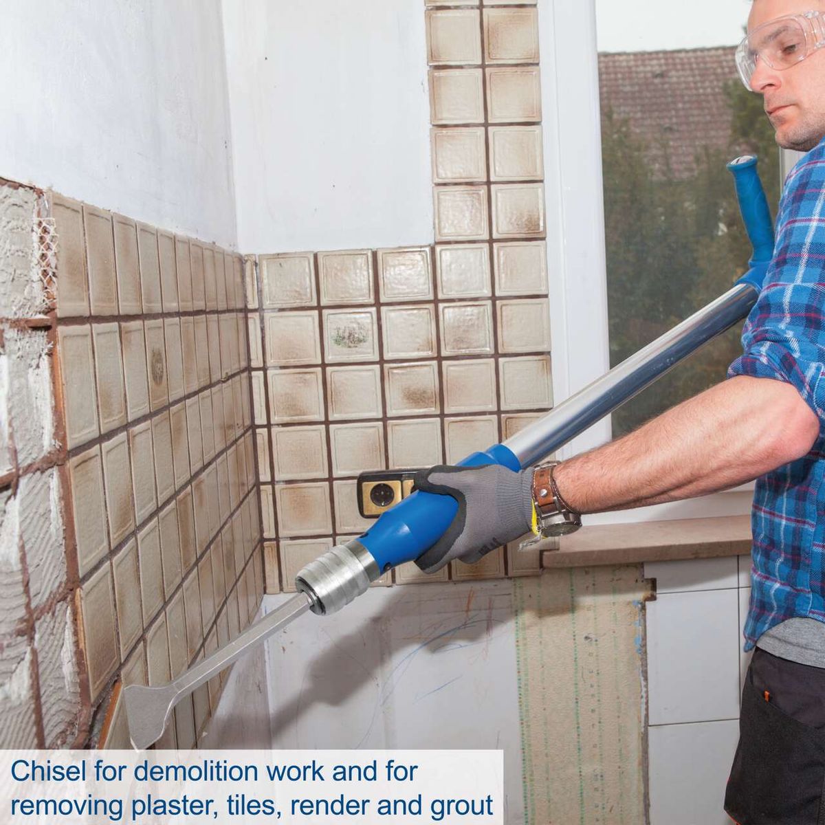 Pneumatic air spade with chisel function for demolition and removing plaster, tiles, render, and grout