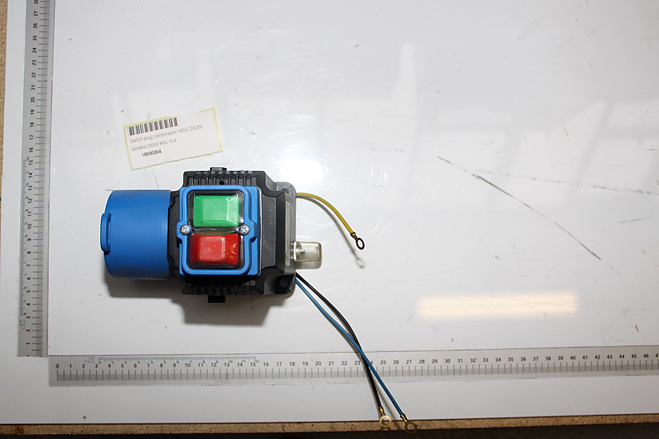 A Scheppach switch-plug combination SSKMSS 230/50 MSS 10A, photographed from the front.