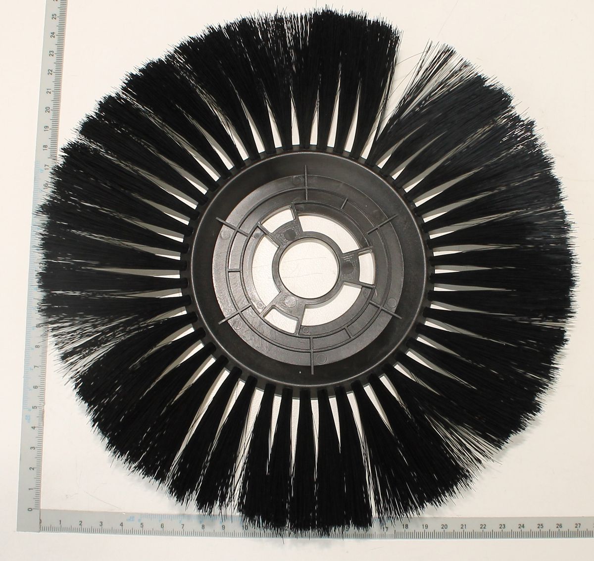 Scheppach round brush with bristle ring for precise cleaning, Ø 250 mm