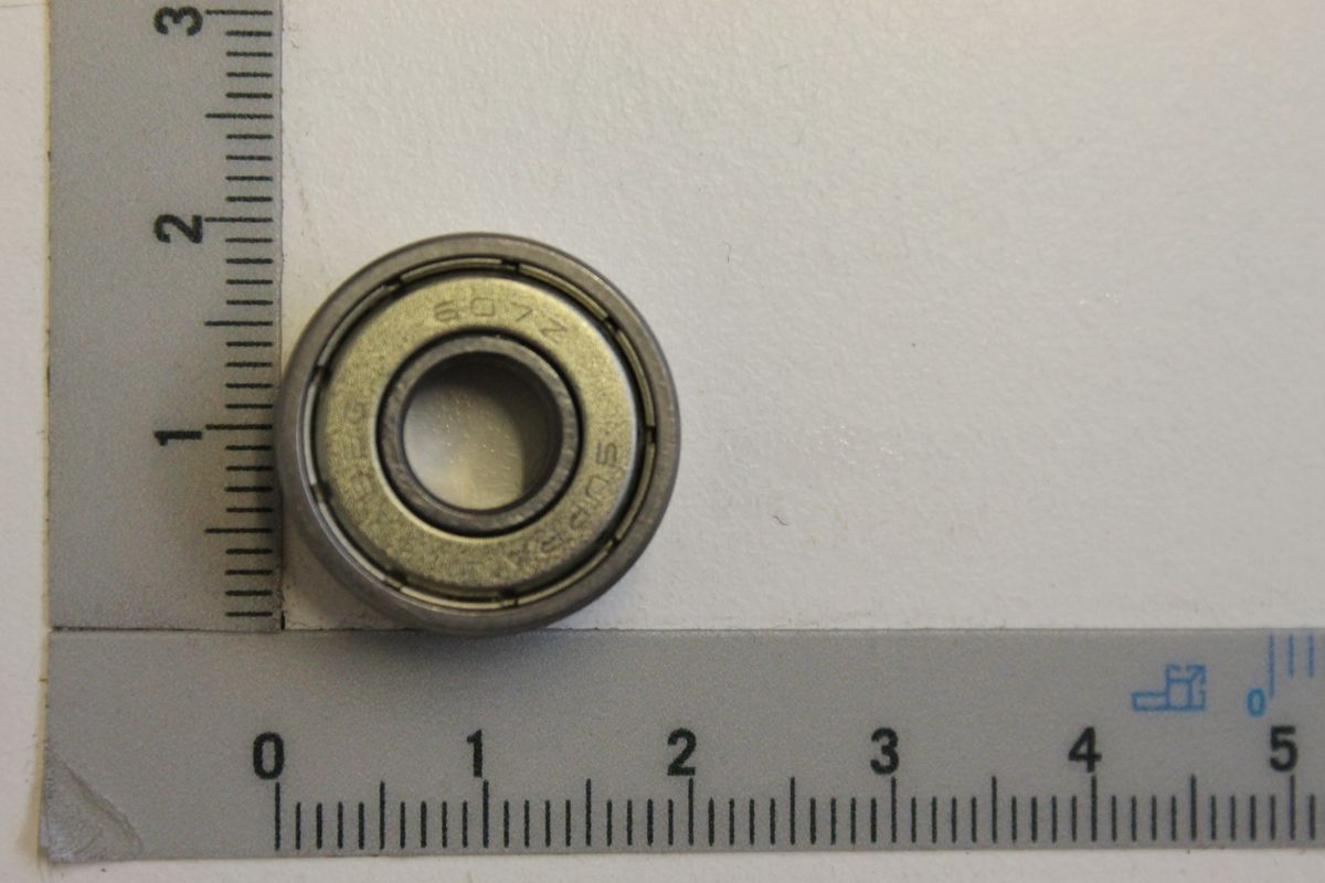 Marked bearing with internal and external diameter markings