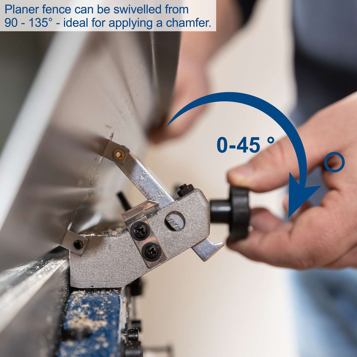 Adjustable cutting angle from 0 to 45 degrees and planing function from 90 to 135 degrees