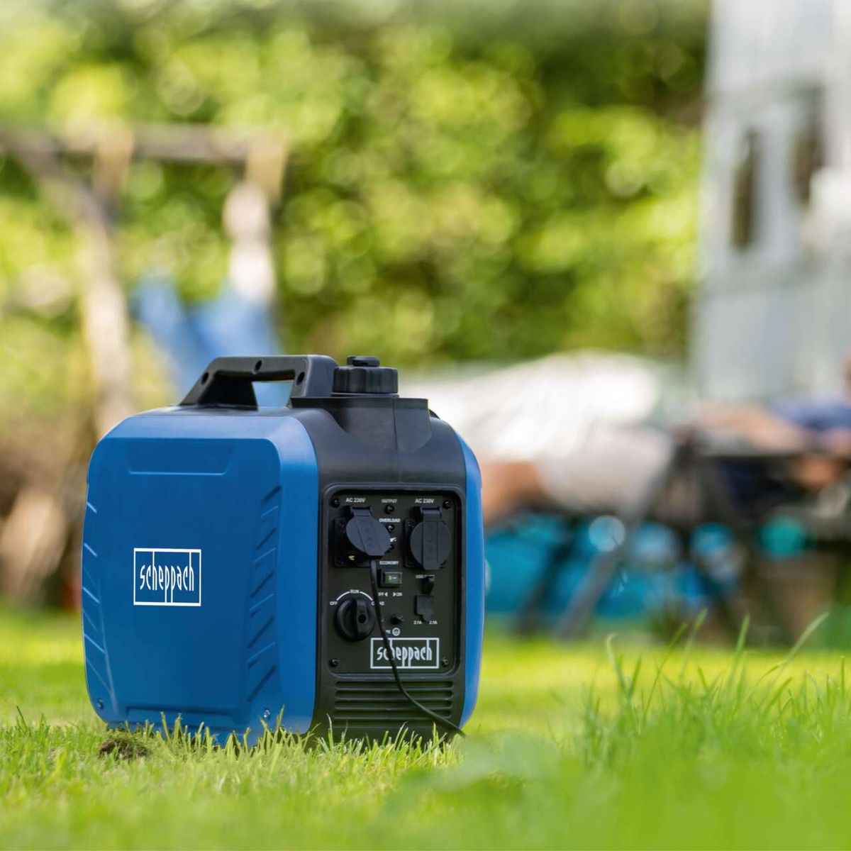 Scheppach inverter generator SG2500i with AC 230V outlets and USB ports