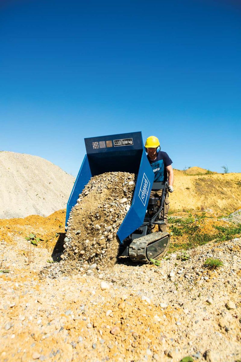 Scheppach DP5000 dumper transporting loose material with 500 kg capacity