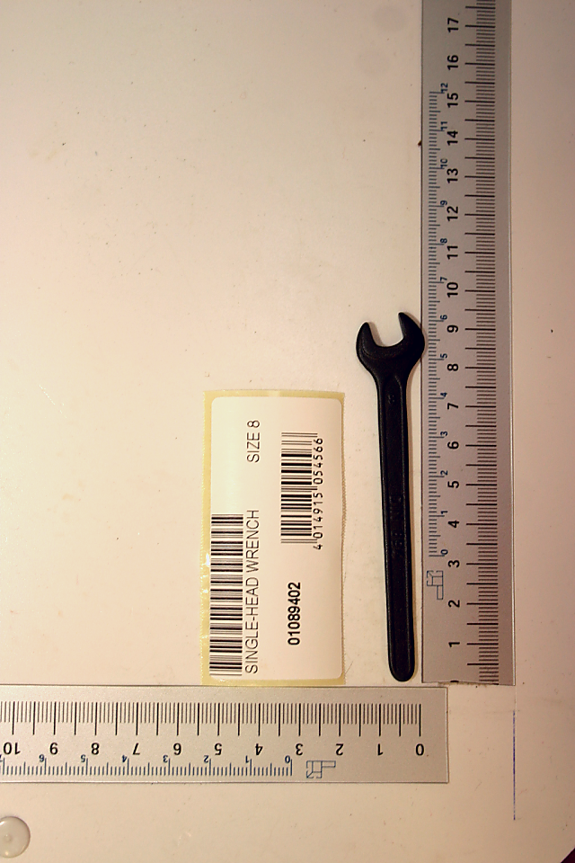 Scheppach single-head wrench (SW 8) with label and barcode